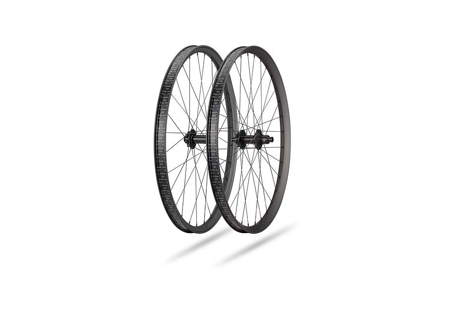 Specialized traverse hd 1/1 6b wheel satin carbon/gloss black 29 front 28h