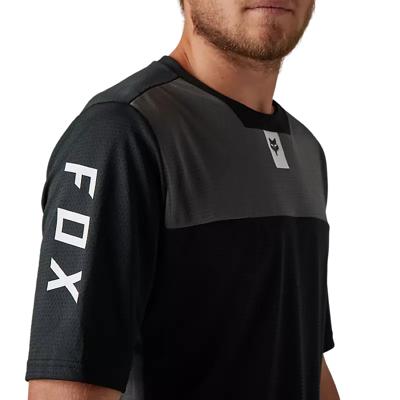 Defend Short Sleeve Jersey