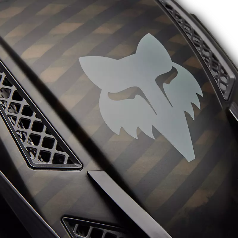 Rampage Pro Carbon Mips® Helmet