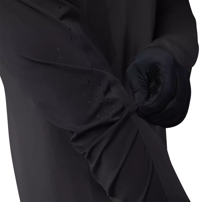 https://www.foxracing.com/product/rawtec-long-sleeve-jersey/32310.html