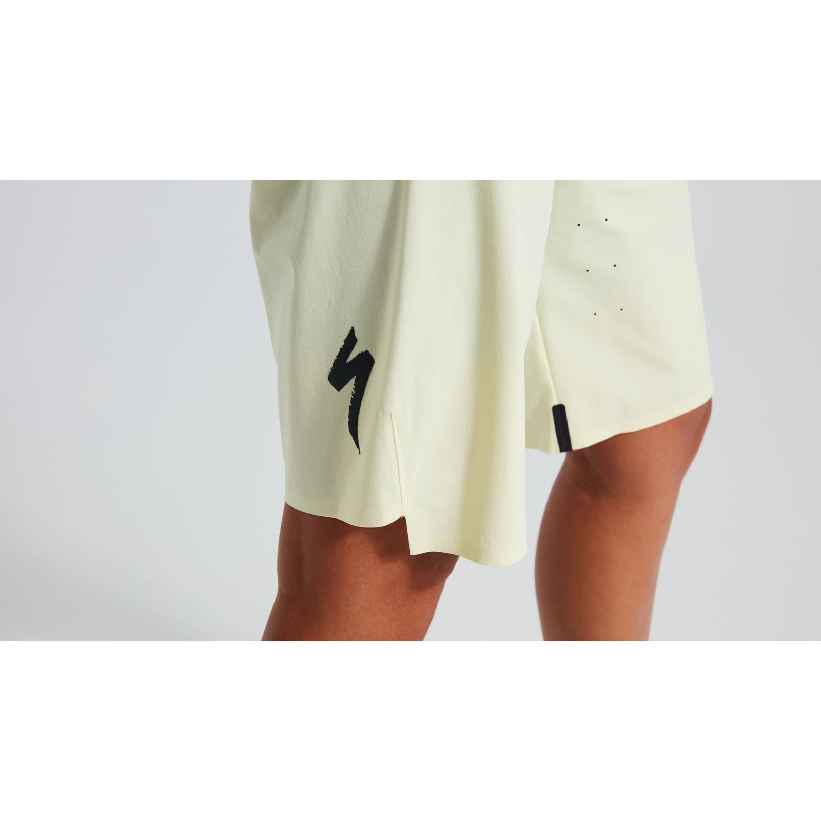 Women's Butter Trail Air Shorts