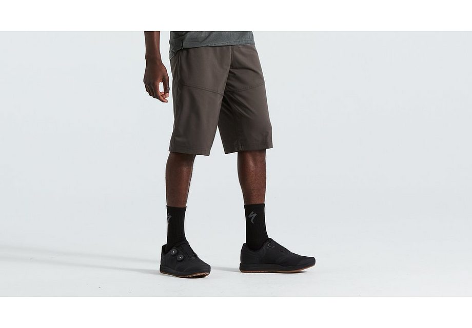 2022 Specialized Trail Men Short - Charcoal, 40Cm