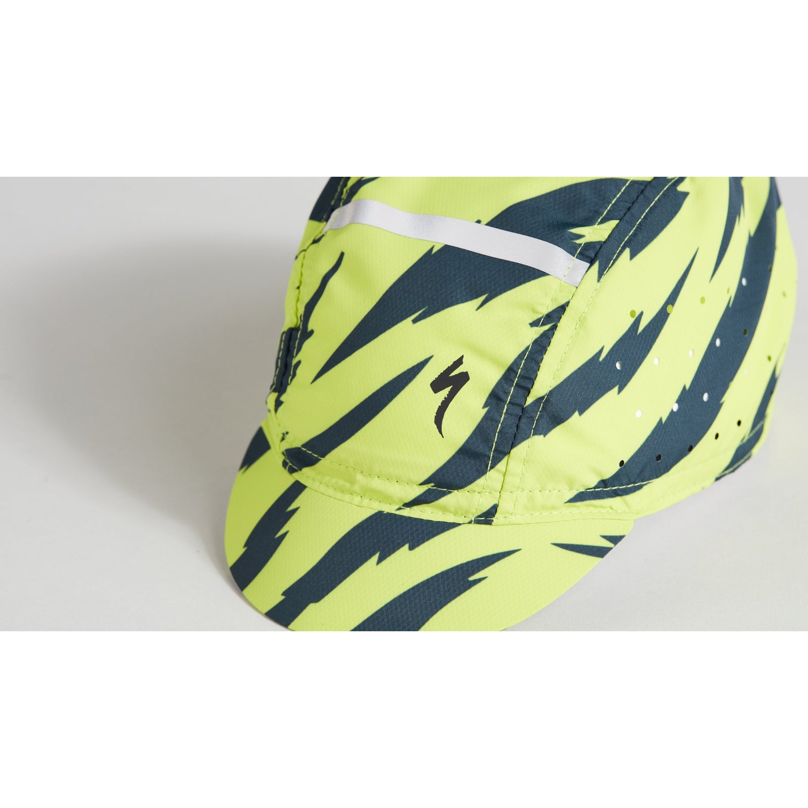 Lightning Reflect Cycling Cap