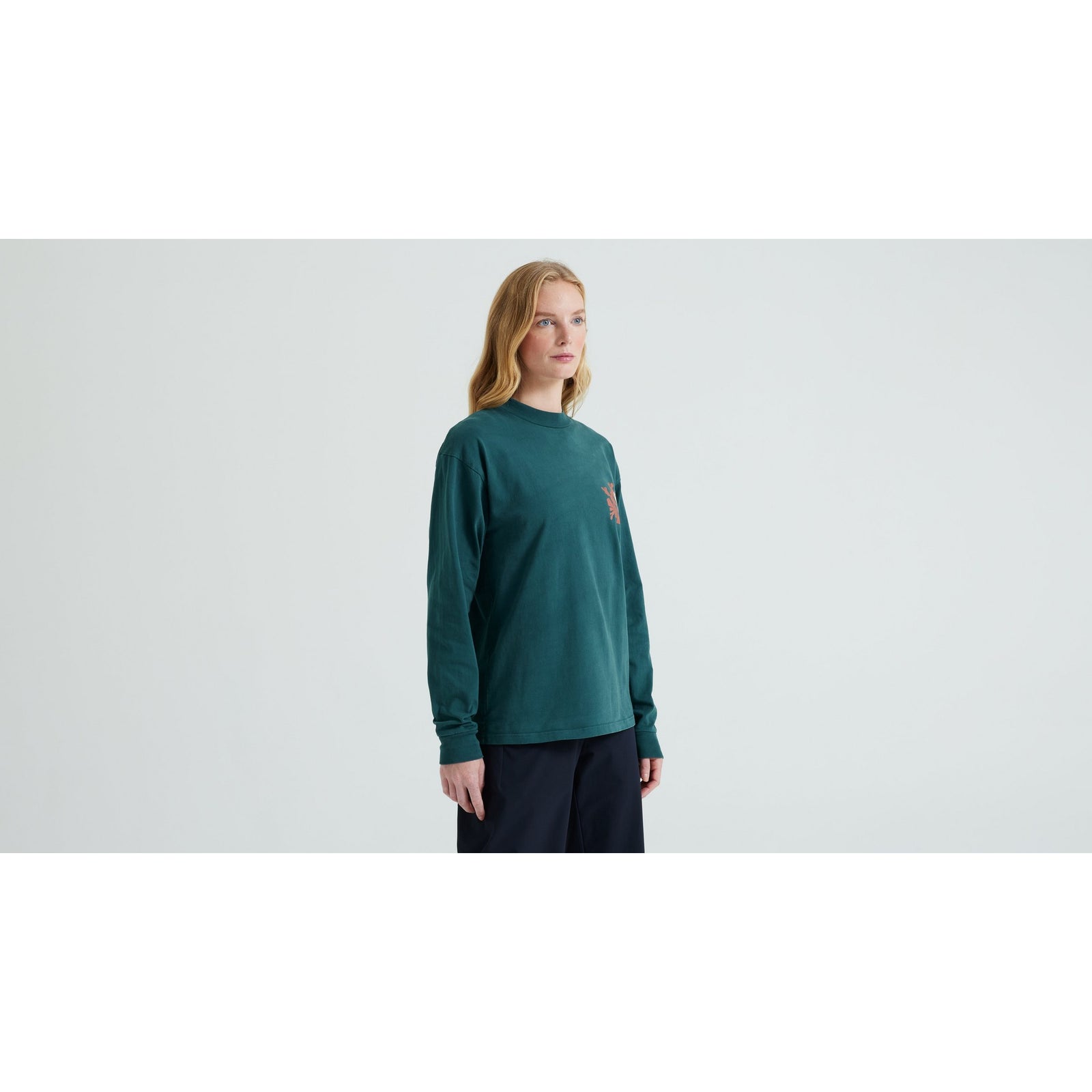 Graphic Long Sleeve Relaxed T-Shirt