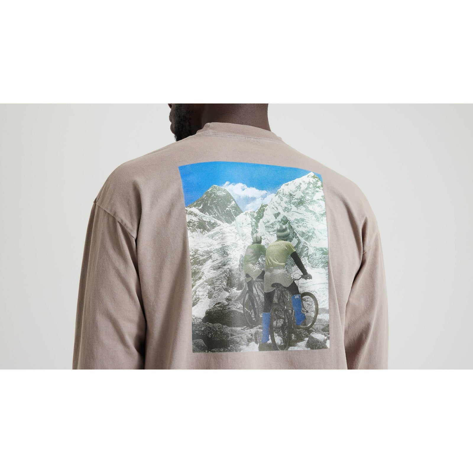 Graphic Long Sleeve Relaxed T-Shirt