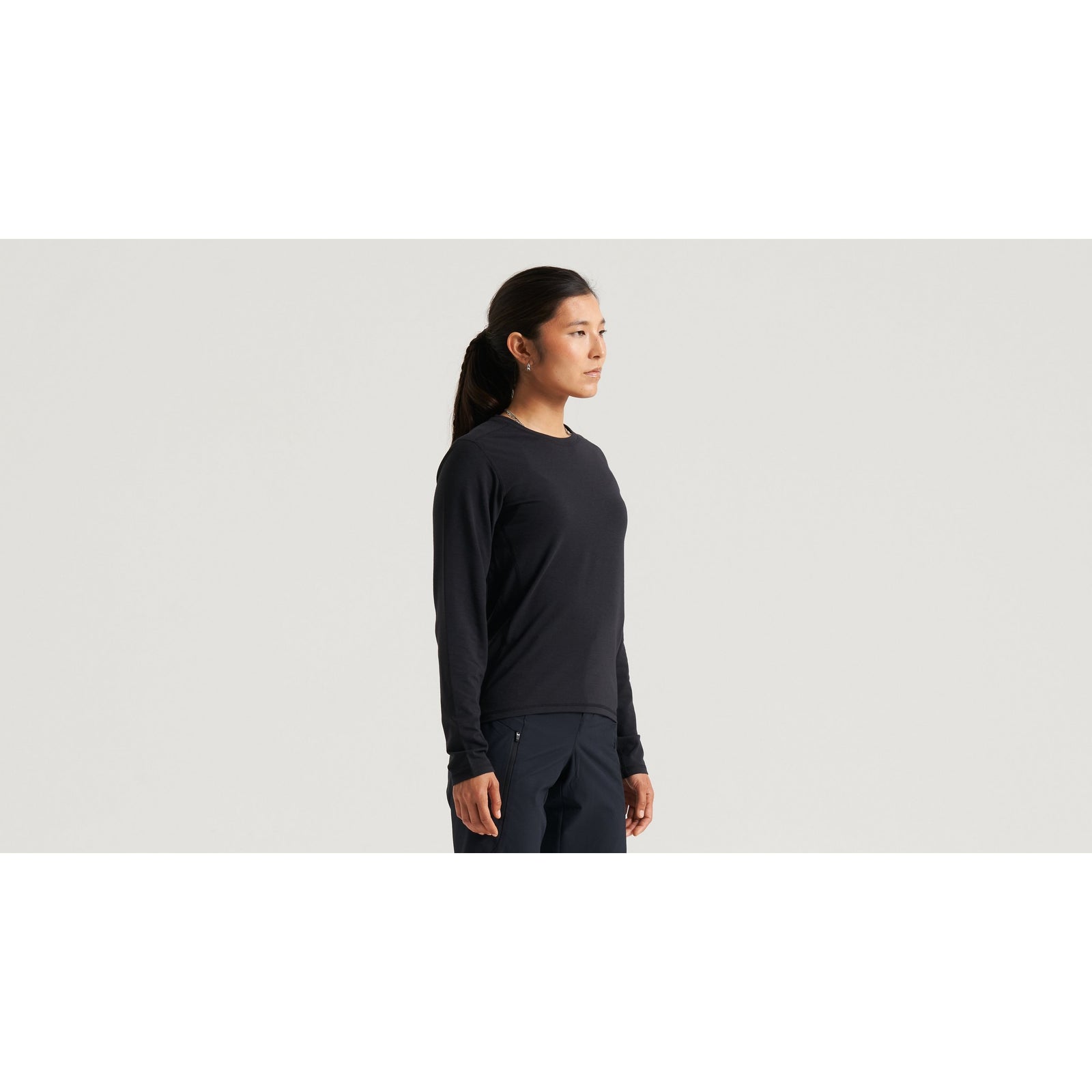 Women's Traction Long Sleeve Tee