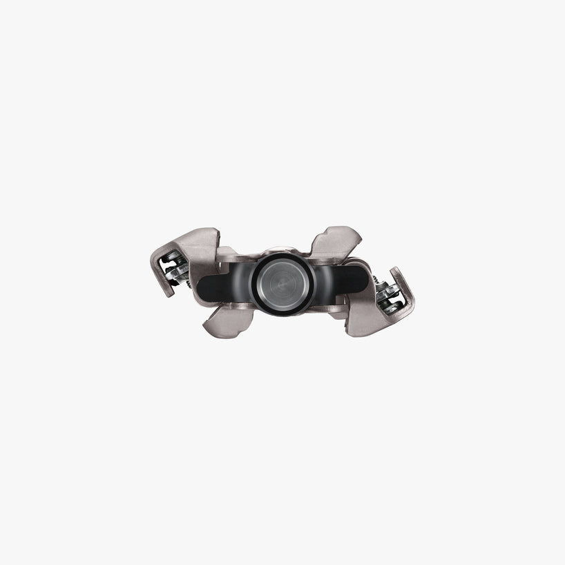 Shimano XTR PD-M9200 SPD Clipless Pedal w/ Cleat