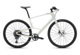 2025 Specialized sirrus x 6.0 bike gloss dune white / obsidian fade reflective m
