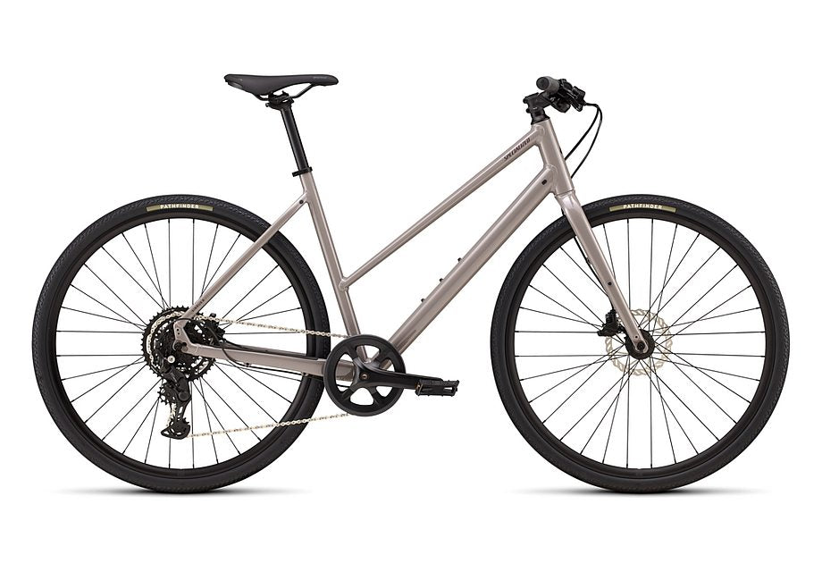 2026 Specialized Sirrus X 2.0 St Bike Gloss Desert Metallic / Bordeaux Metallic Frost Reflective S