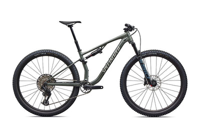 2026 Specialized Chisel Comp Bike Gloss Charcoal Tint Over Silver Dust / Dolomite Metallic M