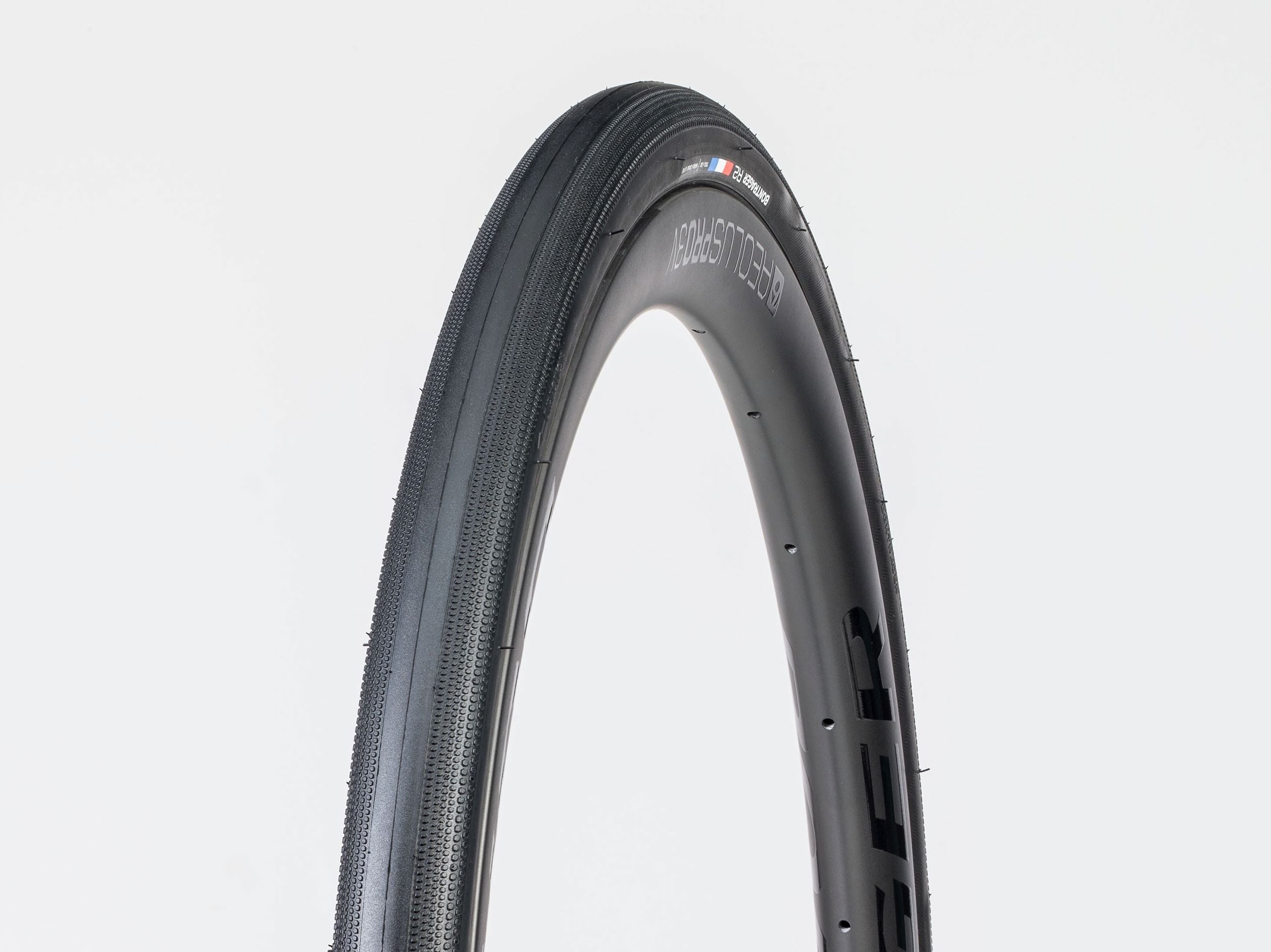Tire Bontrager R2 Hard-Case Lite 700x28c