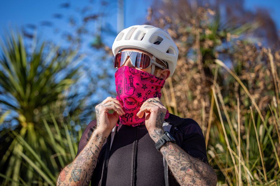 Muc-Off Lightweight Neck Gaiter - Pink Punk