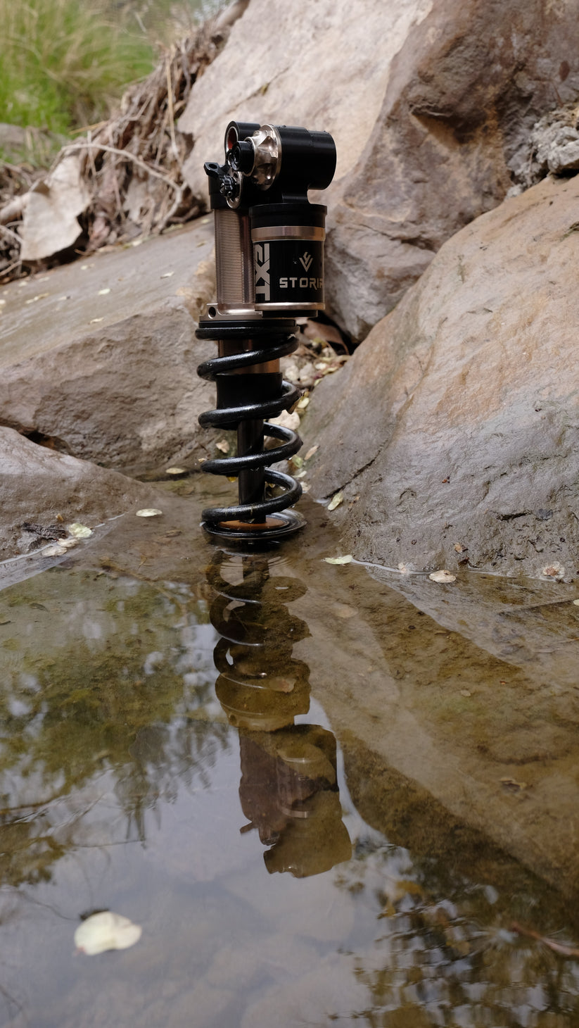 EXT Racing Shox Era V2.1 Storia V4 Fork & Shock