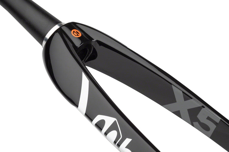 Box components X5 Pro Carbon Fork BMX 24` Threadless 1-1/8 to 1.5` None Carbon/AL7000 Black 32mm