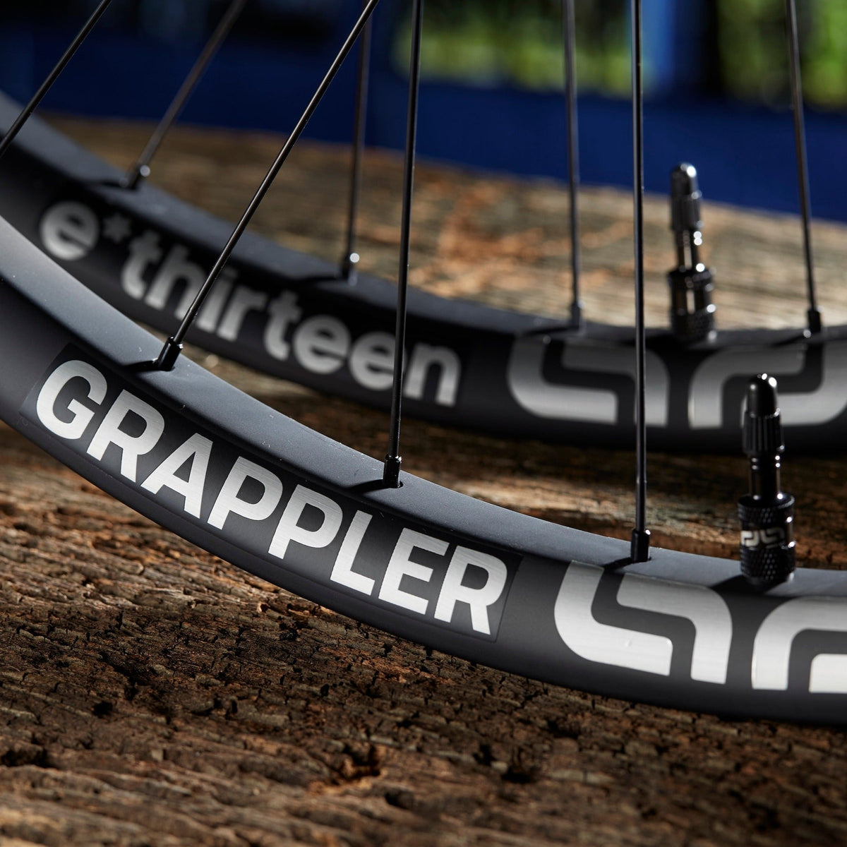 Grappler Race Carbon Enduro Wheels