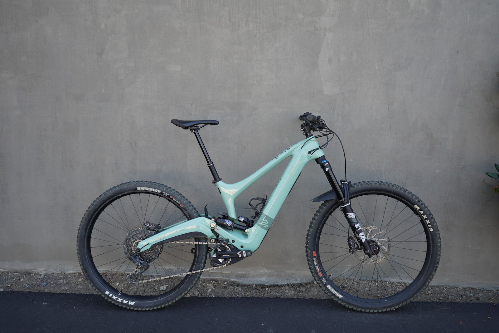 Ibis Oso w/ XT Brake Updgrade E-Bike - Large, Green - DEMO - For Sale