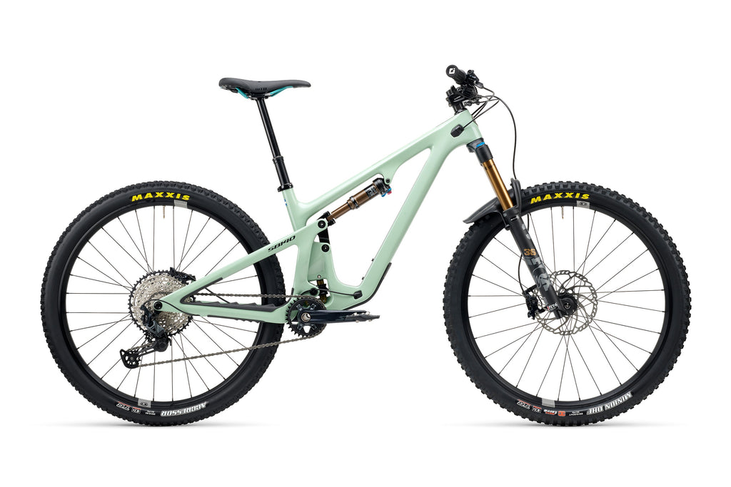 2023 Yeti SB140 Carbon Series 29" Complete Mountain Bike - C1 Build, Medium, Sage