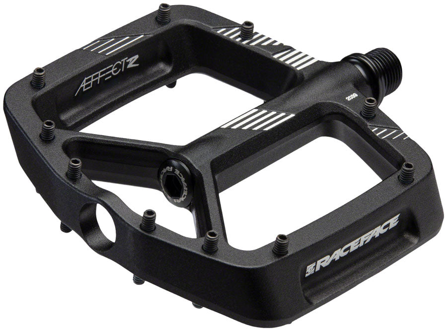 RaceFace Aeffect R Pedals - Platform, Aluminum, 9/16", Black