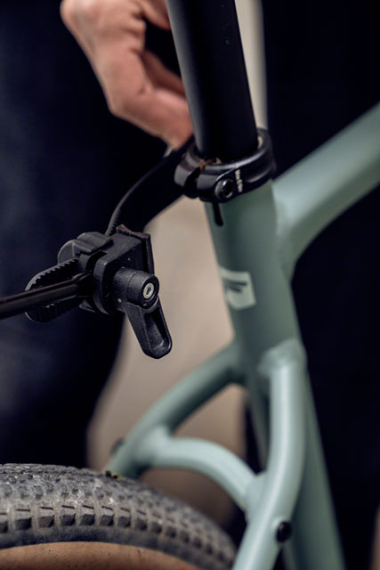 Ortlieb Quick-Rack Light Rear Mount Bike Rack - Quick Release, Black-4