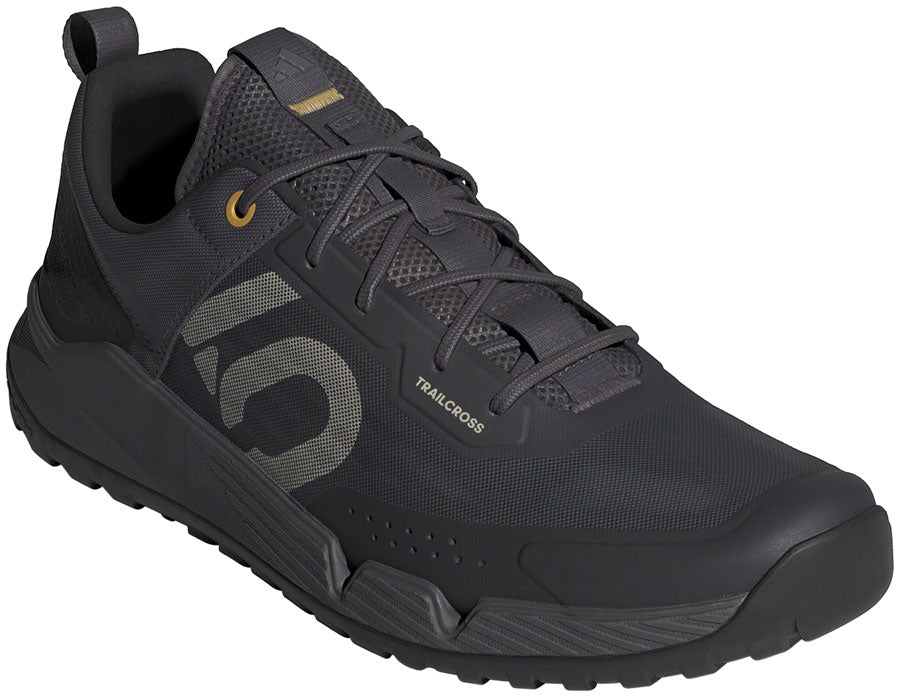 Trailcross LT Shoes - Mens Charcoal/Putty Gray/Oat