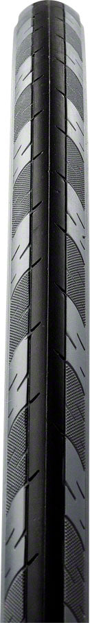 Maxxis Detonator Tire - 700 x 25, Clincher, Wire, Black
